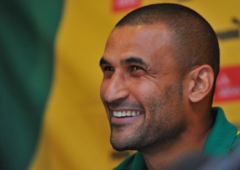 万人炸金花：吉格斯和巴特投资青训学院，发掘南非的天才球员